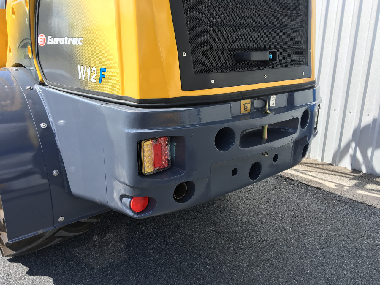 EUROTRAC W12F Schutzdach - Minilastare: bild 4 EUROTRAC W12F Schutzdach - Minilastare: bild 4