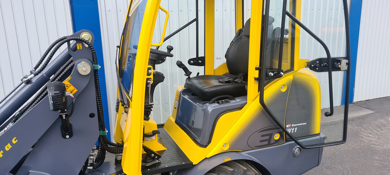 Eurotrac W11 Radlader Hoflader - Minilastare: bild 4 Eurotrac W11 Radlader Hoflader - Minilastare: bild 4