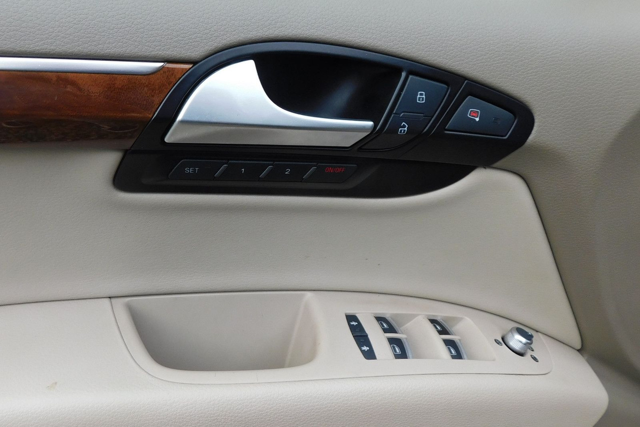 Audi Q7 3.0TFSI 7-Sitzer perfect for UA Export - SUV: bild 3 Audi Q7 3.0TFSI 7-Sitzer perfect for UA Export - SUV: bild 3