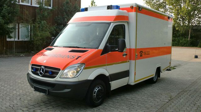 Mercedes-Benz Sprinter 516 CDI /on Stock / - Ambulans: bild 2 Mercedes-Benz Sprinter 516 CDI /on Stock / - Ambulans: bild 2
