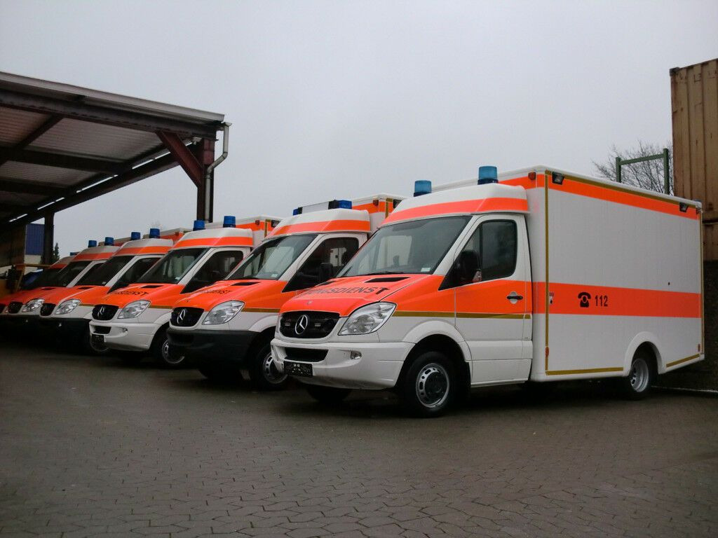 Mercedes-Benz Sprinter 516 WAS 12 Monate Garantie // - Ambulans: bild 1 Mercedes-Benz Sprinter 516 WAS 12 Monate Garantie // - Ambulans: bild 1