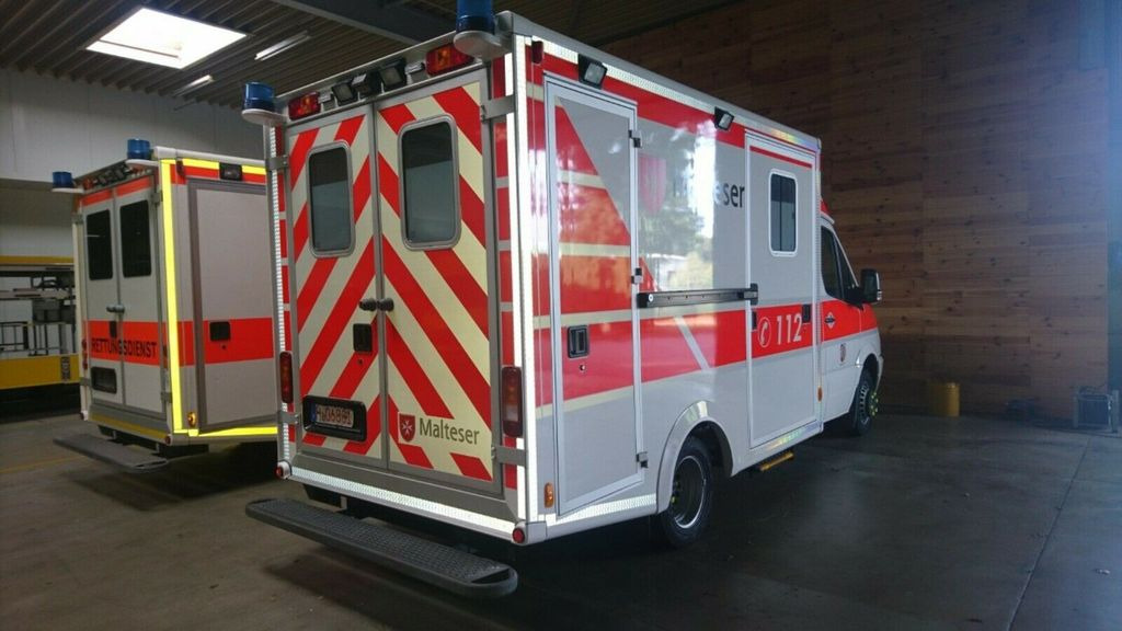 Mercedes-Benz Sprinter 519   ATM 0km  / 107  - Ambulans: bild 1 Mercedes-Benz Sprinter 519   ATM 0km  / 107  - Ambulans: bild 1