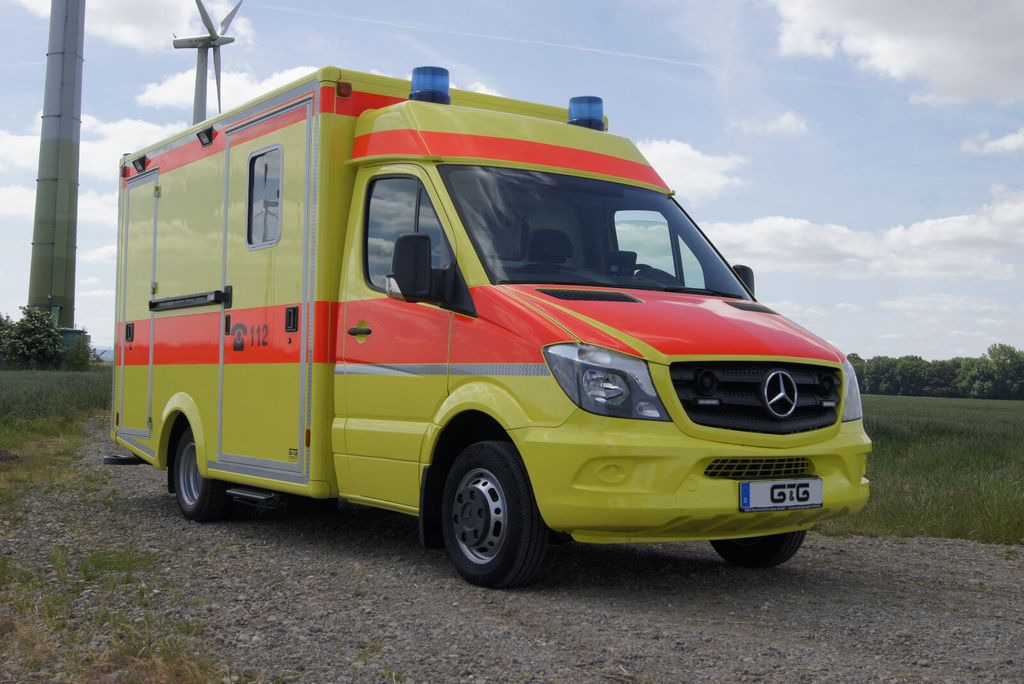 Mercedes-Benz Sprinter 519 // Mod. 2017 // 1 J Garantie // - Ambulans: bild 1 Mercedes-Benz Sprinter 519 // Mod. 2017 // 1 J Garantie // - Ambulans: bild 1
