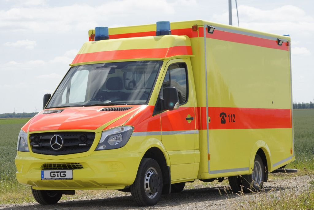 Mercedes-Benz Sprinter 519 // Mod. 2017 // 1 J Garantie // - Ambulans: bild 4 Mercedes-Benz Sprinter 519 // Mod. 2017 // 1 J Garantie // - Ambulans: bild 4