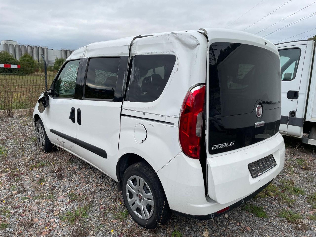 Fiat Doblo Maxi 1.6 M-Jet Euro6 Klima ZV - Persontransport: bild 5 Fiat Doblo Maxi 1.6 M-Jet Euro6 Klima ZV - Persontransport: bild 5