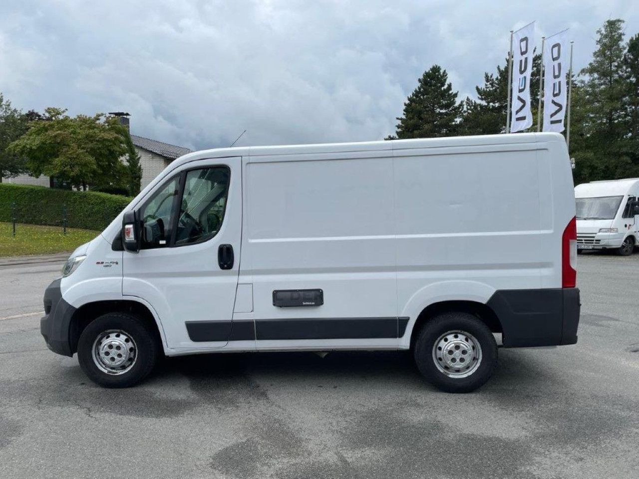 Fiat Ducato 30 130 M-Jet L1H1 Euro6 Klima AHK ZV - Små skåpbil: bild 5 Fiat Ducato 30 130 M-Jet L1H1 Euro6 Klima AHK ZV - Små skåpbil: bild 5