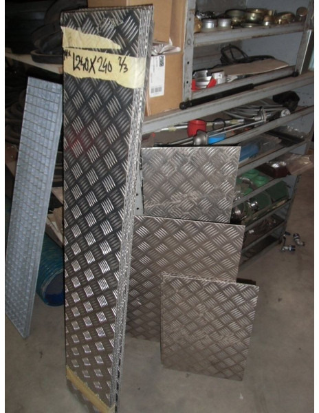 Onbekend - Stötfångare: bild 1 Onbekend - Stötfångare: bild 1