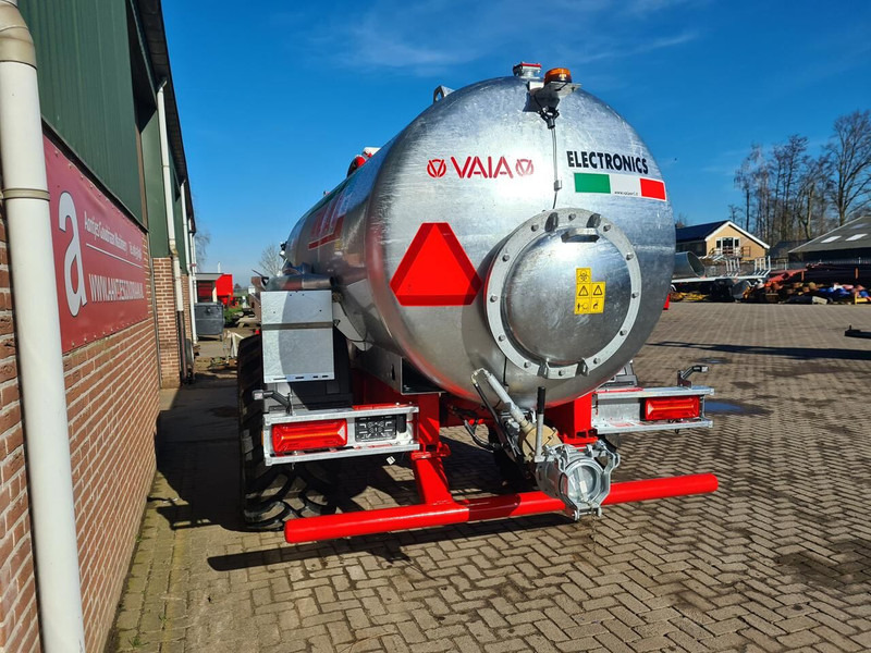 Vaia waterwagen MB 100 - Kletgödselspridare: bild 5 Vaia waterwagen MB 100 - Kletgödselspridare: bild 5