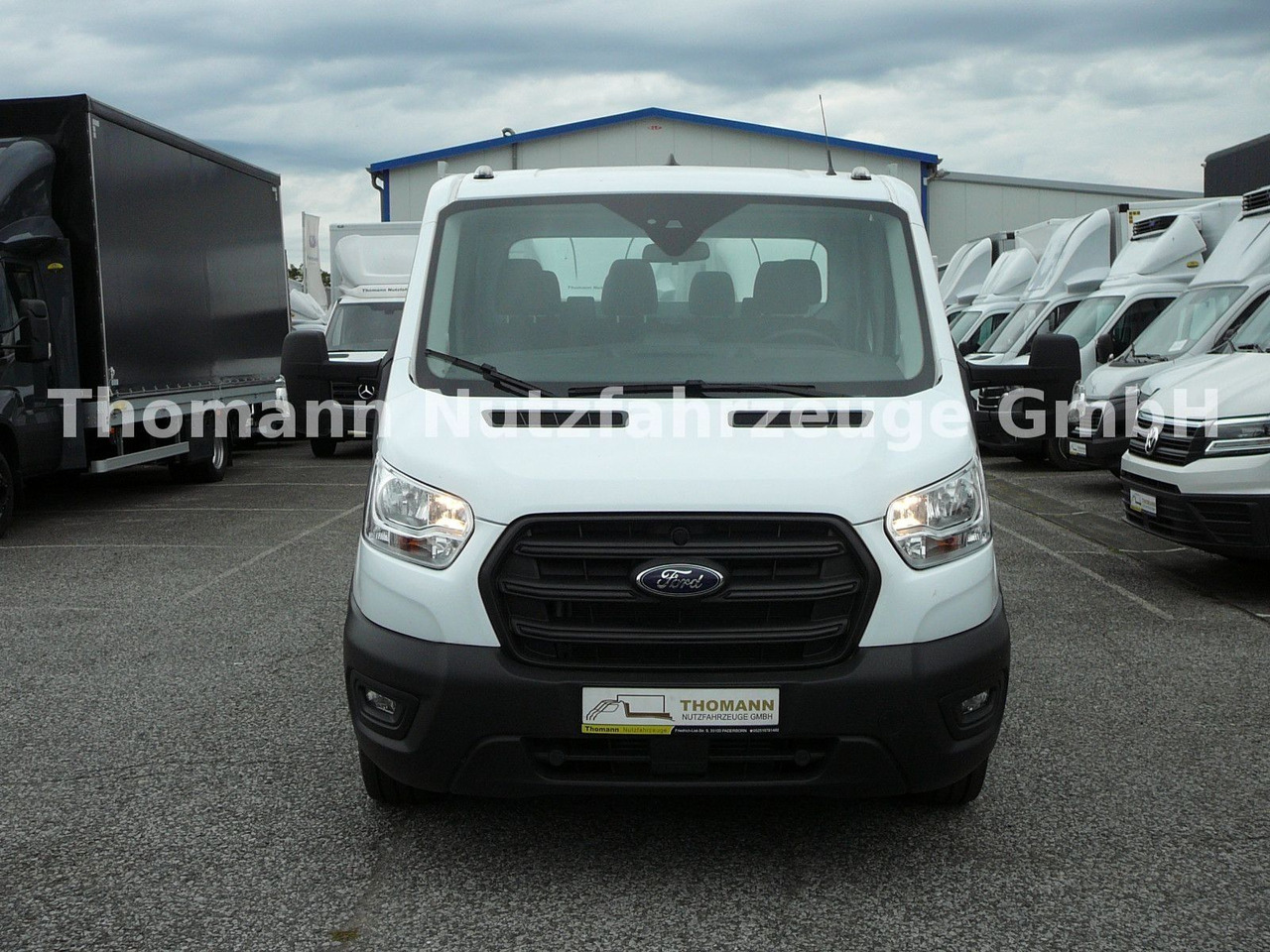 Ford Transit Pritsche Doppelkabine Ford Transit Pritsche Doppelkabine - Transportbil med flak: bild 3 Ford Transit Pritsche Doppelkabine Ford Transit Pritsche Doppelkabine - Transportbil med flak: bild 3