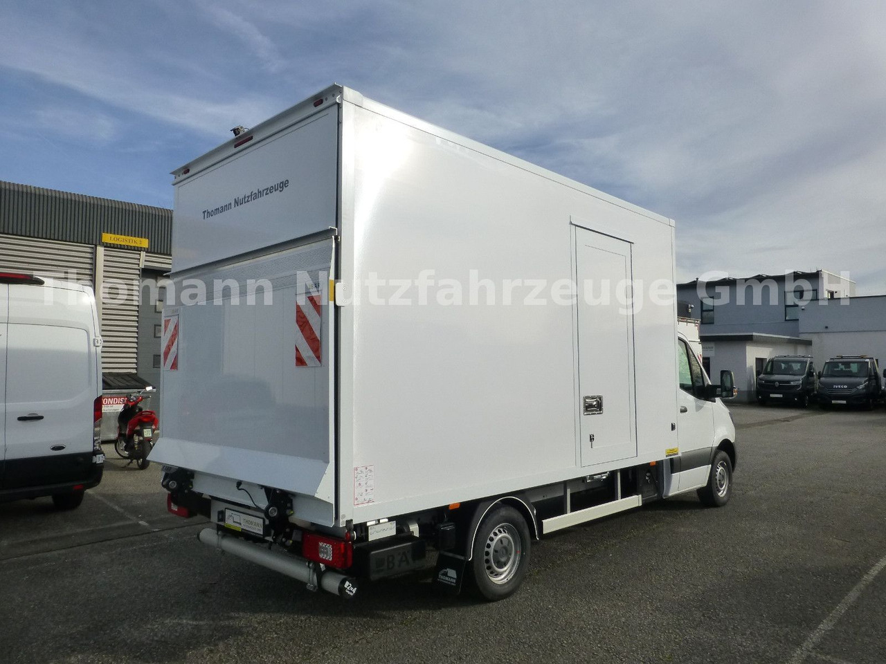 Mercedes-Benz Sprinter 317 CDI Koffer Ultralight LBW Neuheit! - Volymskåp: bild 4 Mercedes-Benz Sprinter 317 CDI Koffer Ultralight LBW Neuheit! - Volymskåp: bild 4