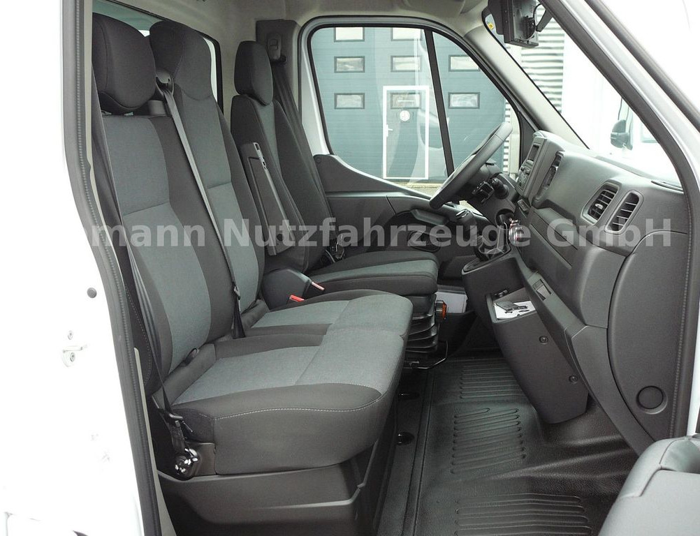 Interior photo 2: Ny Volymskåp Renault Master Koffer/Plane + LBW Klima Premium Renault Master Koffer/Plane + LBW Klima Premium