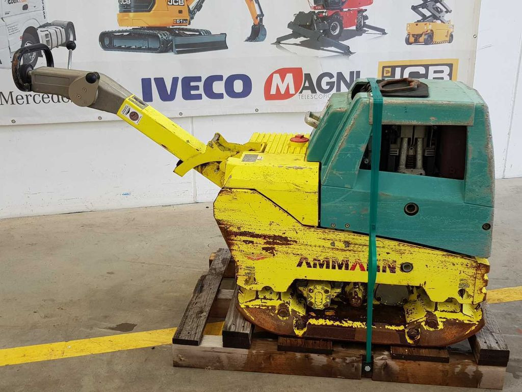 Ammann APH 6530 Rüttelplatte / 539kg / 2018 / Diesel Ammann APH 6530 Rüttelplatte / 539kg / 2018 / Diesel - Vibroplatta: bild 3 Ammann APH 6530 Rüttelplatte / 539kg / 2018 / Diesel Ammann APH 6530 Rüttelplatte / 539kg / 2018 / Diesel - Vibroplatta: bild 3