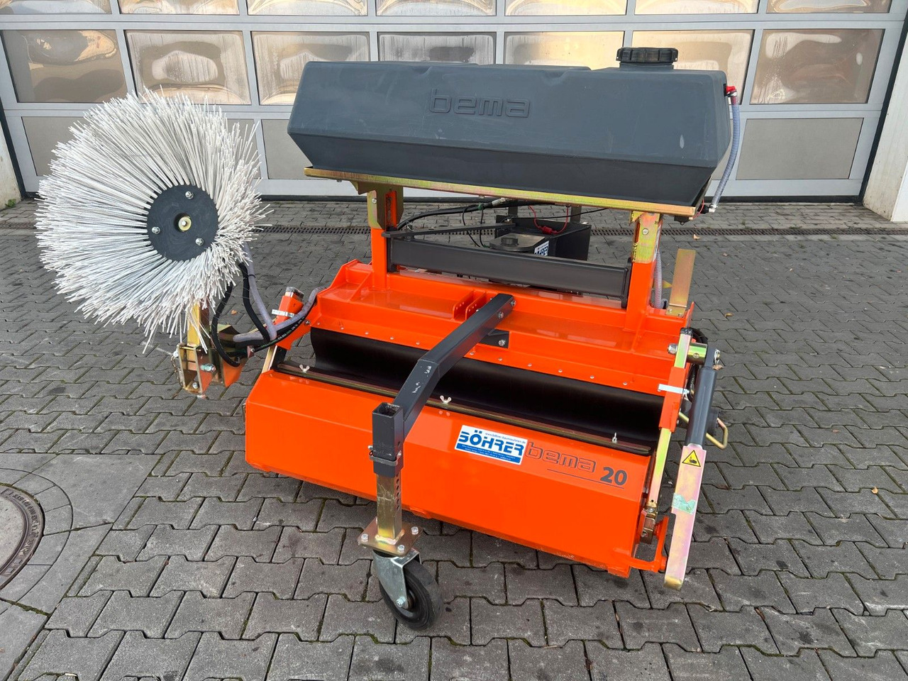 Bema 20 BK Kehrmaschine / Kramer 5040 / 2023 - Sopaggregat: bild 3 Bema 20 BK Kehrmaschine / Kramer 5040 / 2023 - Sopaggregat: bild 3