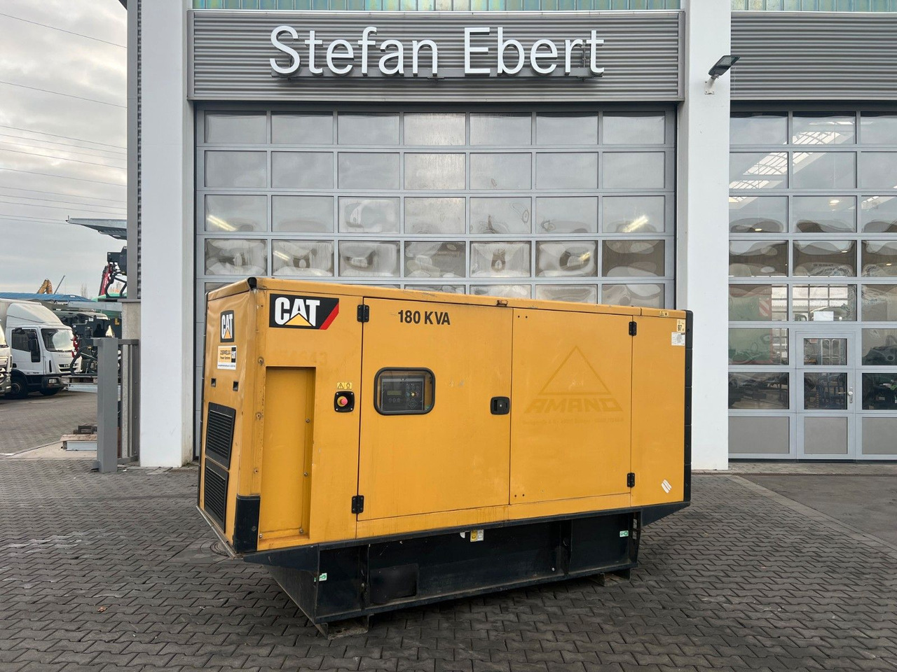 CAT DE200E3 Stromerzeuger / 180KVA / 2017 / 12.921h - Elgenerator: bild 1 CAT DE200E3 Stromerzeuger / 180KVA / 2017 / 12.921h - Elgenerator: bild 1