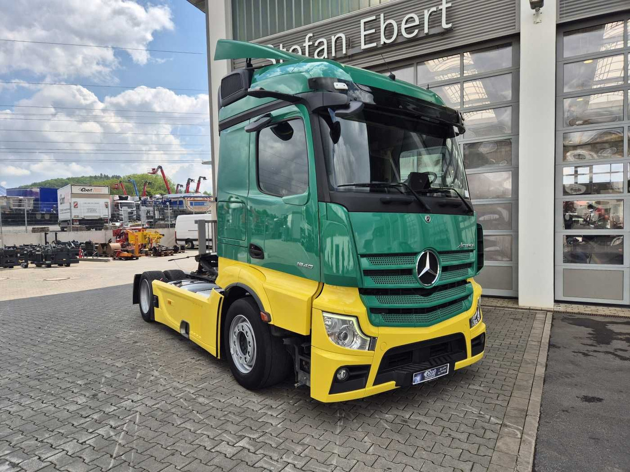 Mercedes-Benz Actros 1840 LSnRL Retarder Hubsattelplatte Xenon - Dragbil: bild 2 Mercedes-Benz Actros 1840 LSnRL Retarder Hubsattelplatte Xenon - Dragbil: bild 2