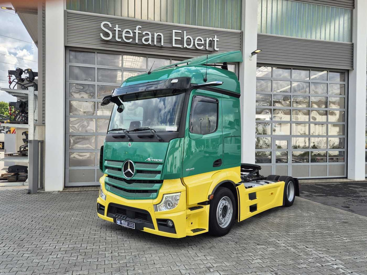 Mercedes-Benz Actros 1840 LSnRL Retarder Hubsattelplatte Xenon - Dragbil: bild 1 Mercedes-Benz Actros 1840 LSnRL Retarder Hubsattelplatte Xenon - Dragbil: bild 1