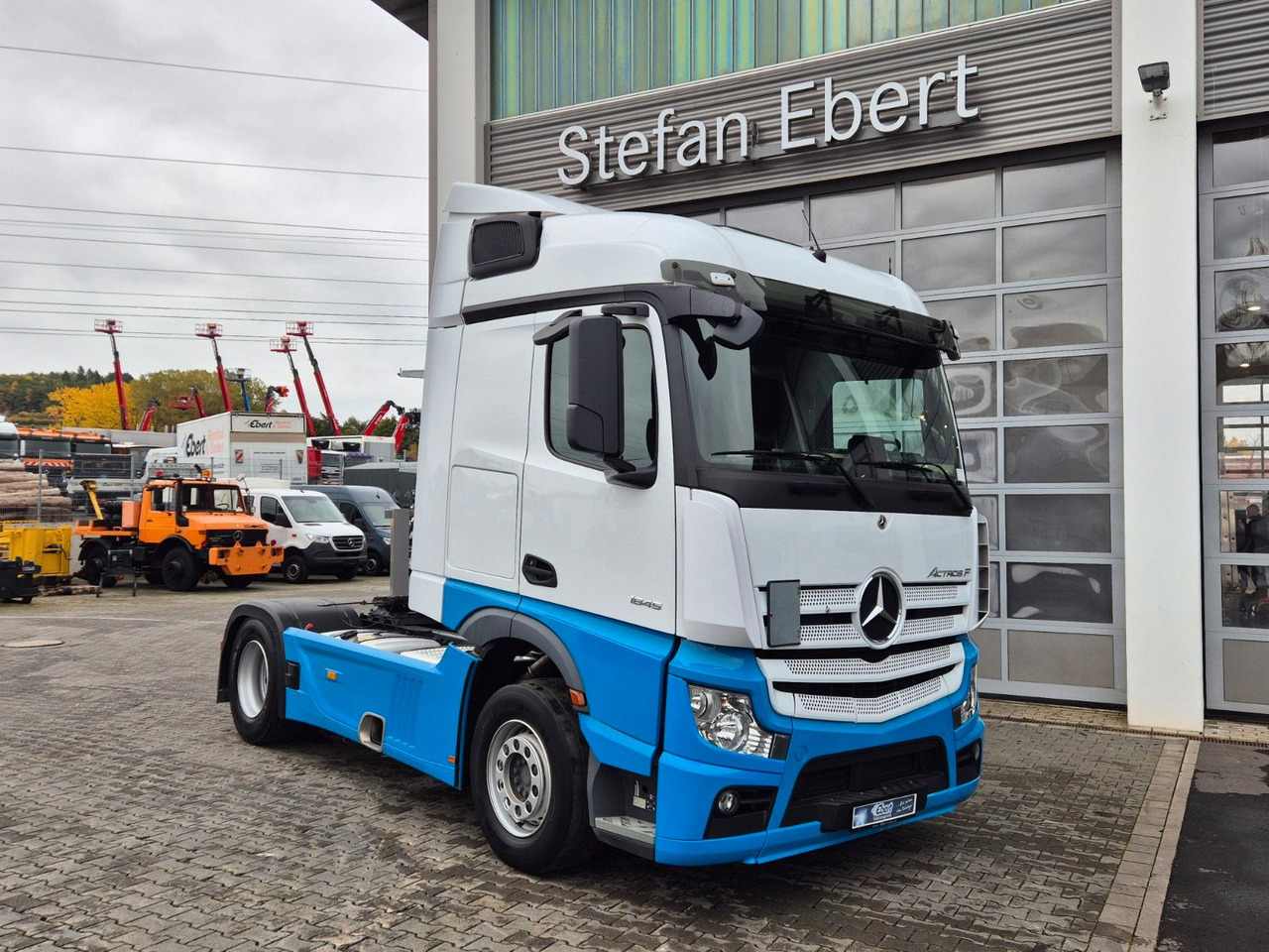 Mercedes-Benz Actros 1845 LS Öl-Retarder Navi PPC 2x Bett - Dragbil: bild 2 Mercedes-Benz Actros 1845 LS Öl-Retarder Navi PPC 2x Bett - Dragbil: bild 2