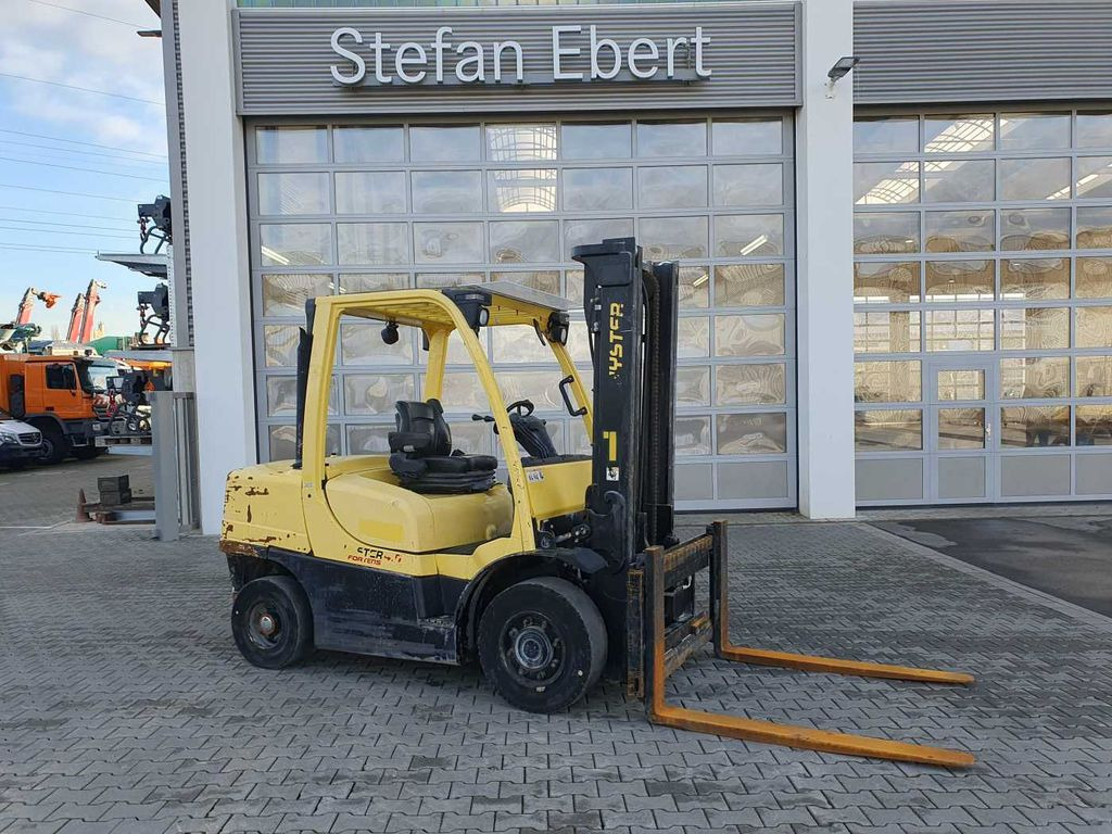 Hyster H4.5 FT S5 / Duplex: 3.40m / nur 3.366h! / SS Hyster H4.5 FT S5 / Duplex: 3.40m / nur 3.366h! / SS - Dieseltruck: bild 1 Hyster H4.5 FT S5 / Duplex: 3.40m / nur 3.366h! / SS Hyster H4.5 FT S5 / Duplex: 3.40m / nur 3.366h! / SS - Dieseltruck: bild 1