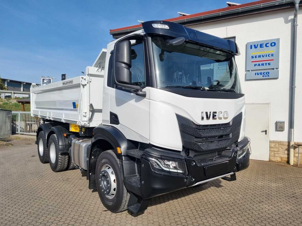 Iveco AD300X48Z HR OFF 6x4 Meiller-Kipper + Bordmatik Iveco AD300X48Z HR OFF 6x4 Meiller-Kipper + Bordmatik - Tippbil lastbil: bild 4 Iveco AD300X48Z HR OFF 6x4 Meiller-Kipper + Bordmatik Iveco AD300X48Z HR OFF 6x4 Meiller-Kipper + Bordmatik - Tippbil lastbil: bild 4