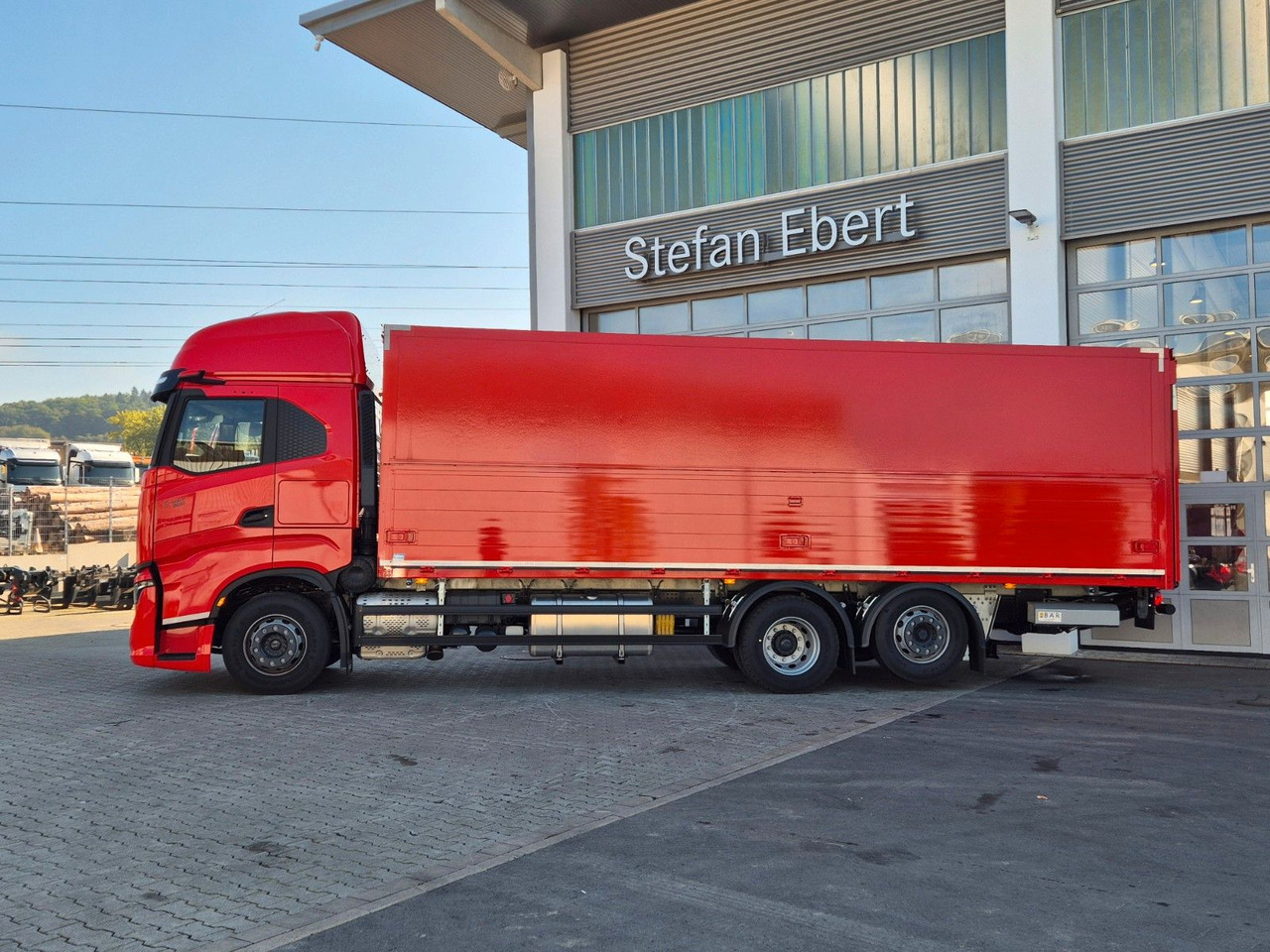 Iveco AS260S50Y/FS Schwenkwand LBW 2xAHK CAM Intarder - Dryckestransport lastbil: bild 5 Iveco AS260S50Y/FS Schwenkwand LBW 2xAHK CAM Intarder - Dryckestransport lastbil: bild 5