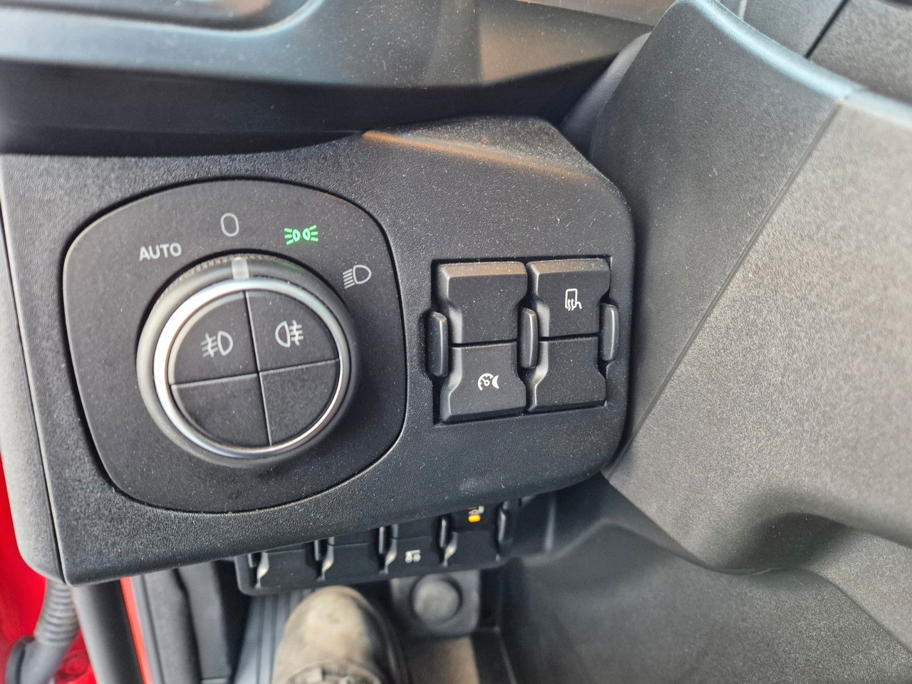 Dryckestransport lastbil Iveco AS260S50Y/FS Schwenkwand LBW 2xAHK CAM Intarder: bild 29 Dryckestransport lastbil Iveco AS260S50Y/FS Schwenkwand LBW 2xAHK CAM Intarder: bild 29