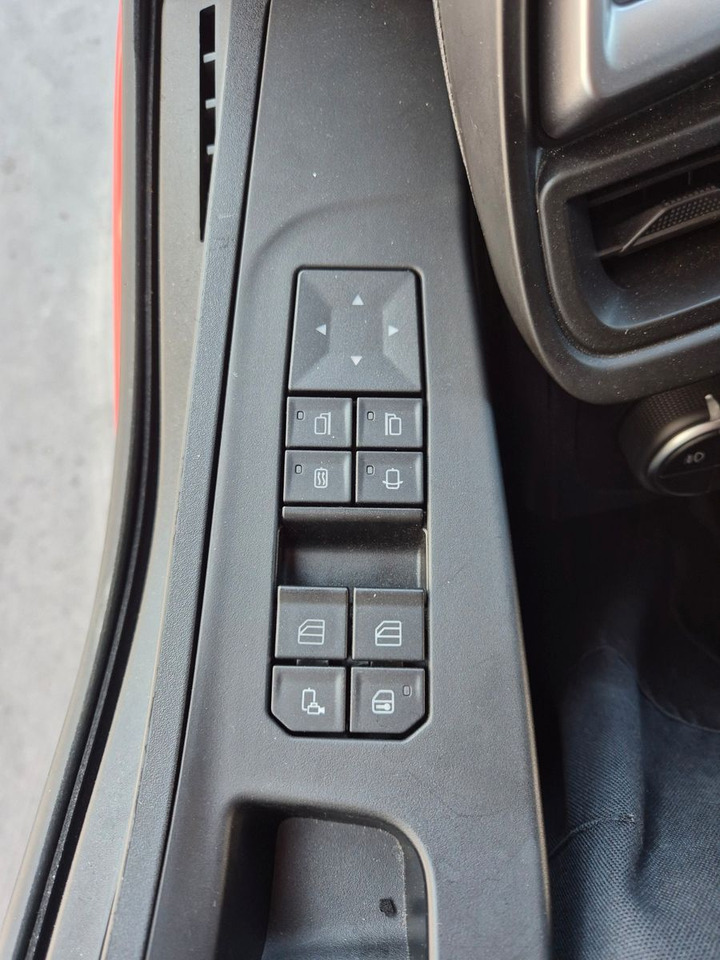 Dryckestransport lastbil Iveco AS260S50Y/FS Schwenkwand LBW 2xAHK CAM Intarder: bild 31 Dryckestransport lastbil Iveco AS260S50Y/FS Schwenkwand LBW 2xAHK CAM Intarder: bild 31