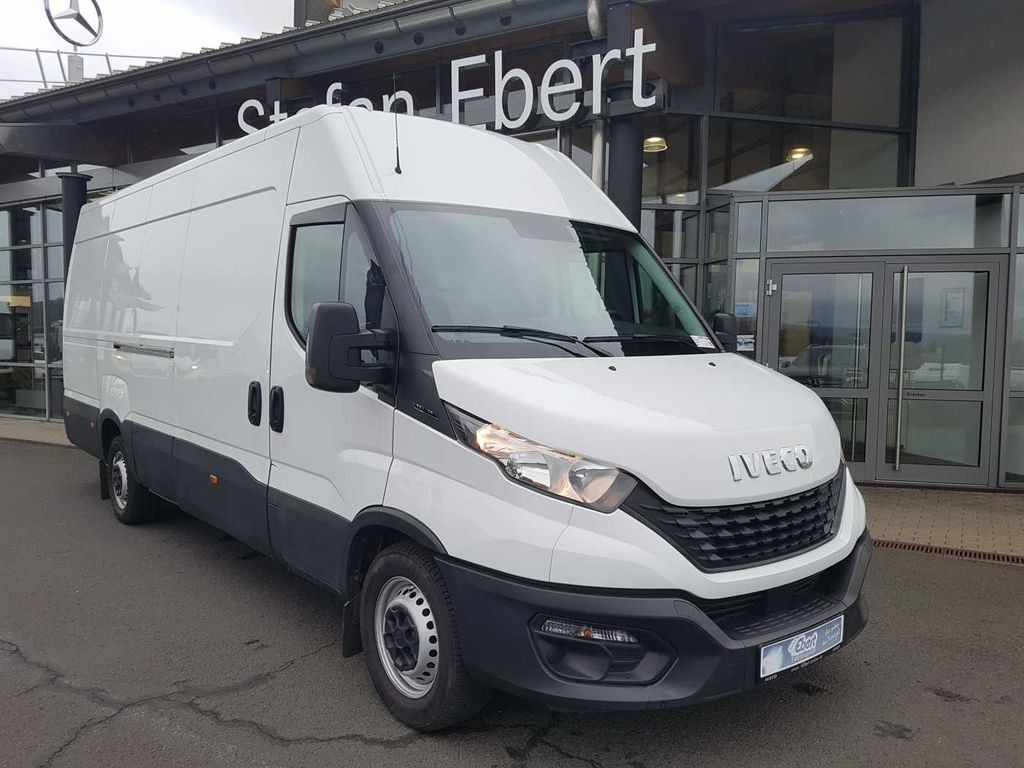 Iveco Daily 35 S 16 V *Klima*L4.100mm* Iveco Daily 35 S 16 V *Klima*L4.100mm* - Skåpbil: bild 1 Iveco Daily 35 S 16 V *Klima*L4.100mm* Iveco Daily 35 S 16 V *Klima*L4.100mm* - Skåpbil: bild 1