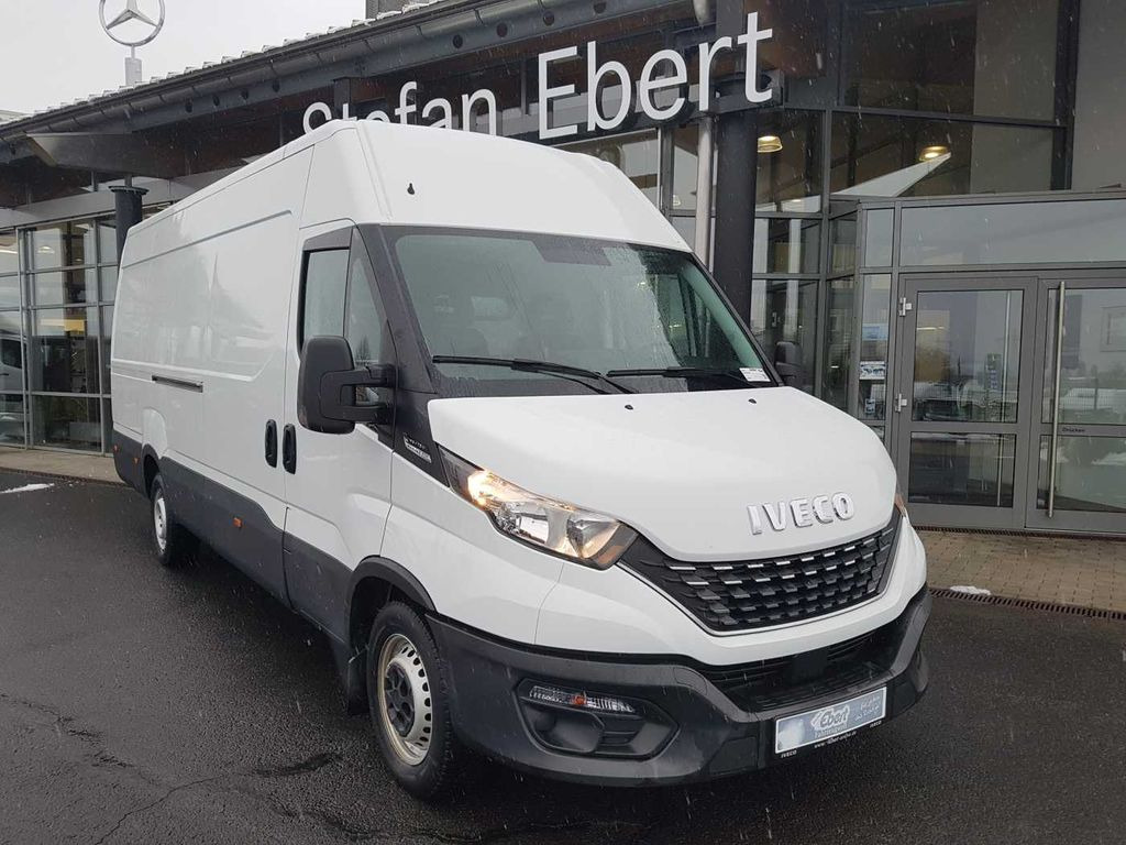 Iveco Daily 35 S16 A8 V *Klima*Automatik*L4.100mm* Iveco Daily 35 S16 A8 V *Klima*Automatik*L4.100mm* - Skåpbil: bild 2 Iveco Daily 35 S16 A8 V *Klima*Automatik*L4.100mm* Iveco Daily 35 S16 A8 V *Klima*Automatik*L4.100mm* - Skåpbil: bild 2