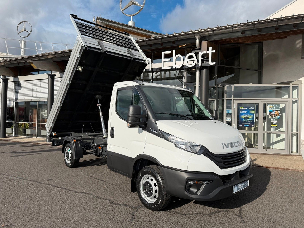 Iveco Daily 35S16 A8 *R3.450mm*Automatik*Klima* 3x - Transportbil med tippflak: bild 1 Iveco Daily 35S16 A8 *R3.450mm*Automatik*Klima* 3x - Transportbil med tippflak: bild 1