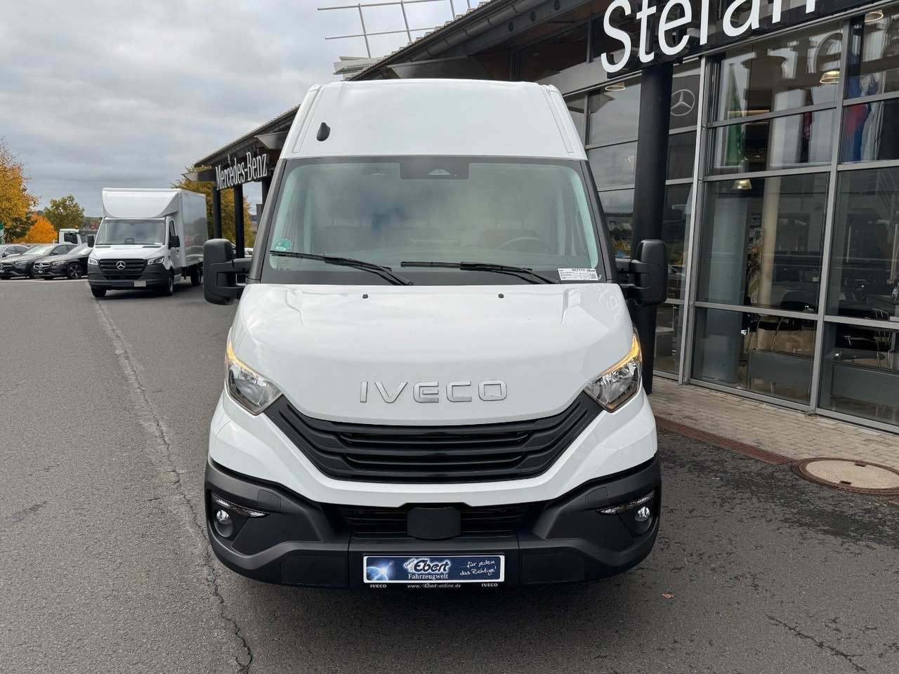 Iveco Daily 35S16 A8 *R3.520mm*Automatik*AHK*ACC* - Skåpbil: bild 3 Iveco Daily 35S16 A8 *R3.520mm*Automatik*AHK*ACC* - Skåpbil: bild 3