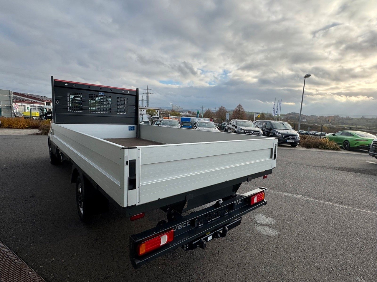 Iveco Daily 35S16 *R.3750mm*Automatik*AHK*Kamera* - Transportbil med flak: bild 4 Iveco Daily 35S16 *R.3750mm*Automatik*AHK*Kamera* - Transportbil med flak: bild 4