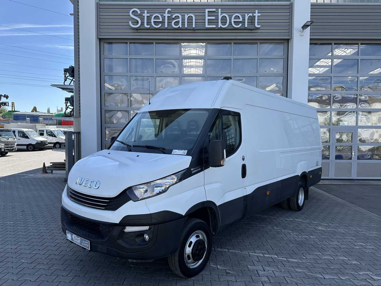 Skåpbil Iveco Daily 50C16 R4.100mm *AHK*Automatik*Ladekran*: bild 1
