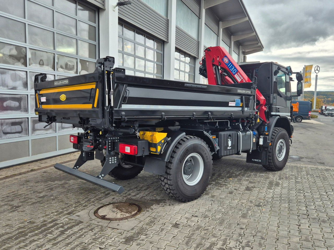 Tippbil lastbil, Kranbil Iveco Eurocargo ML150E32WS 4x4 Kran HMF 1130K Funk AHK: bild 17