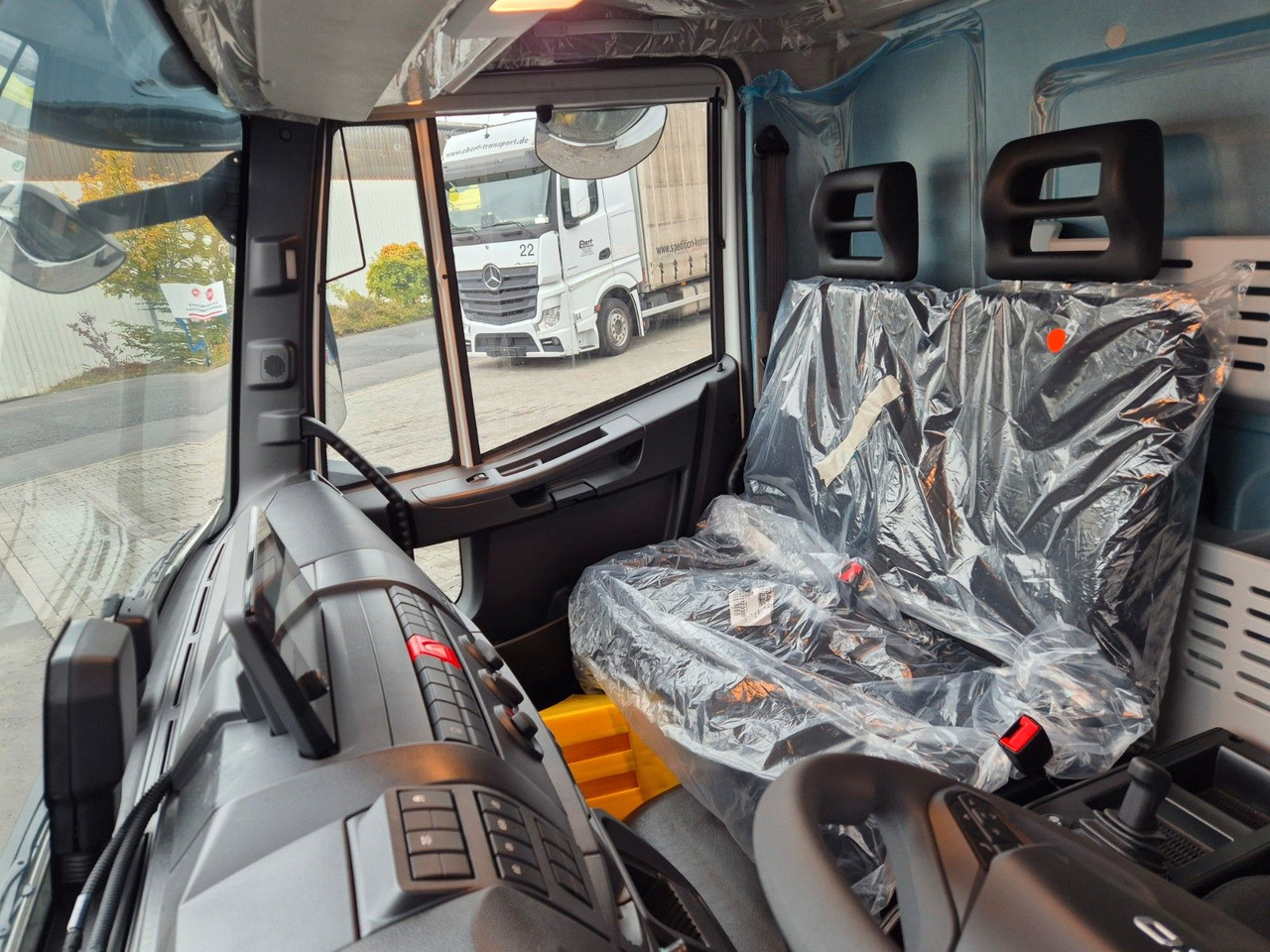 Volymskåp Iveco Eurocargo ML75E21/P LBW 3 Sitze Klima: bild 21 Volymskåp Iveco Eurocargo ML75E21/P LBW 3 Sitze Klima: bild 21