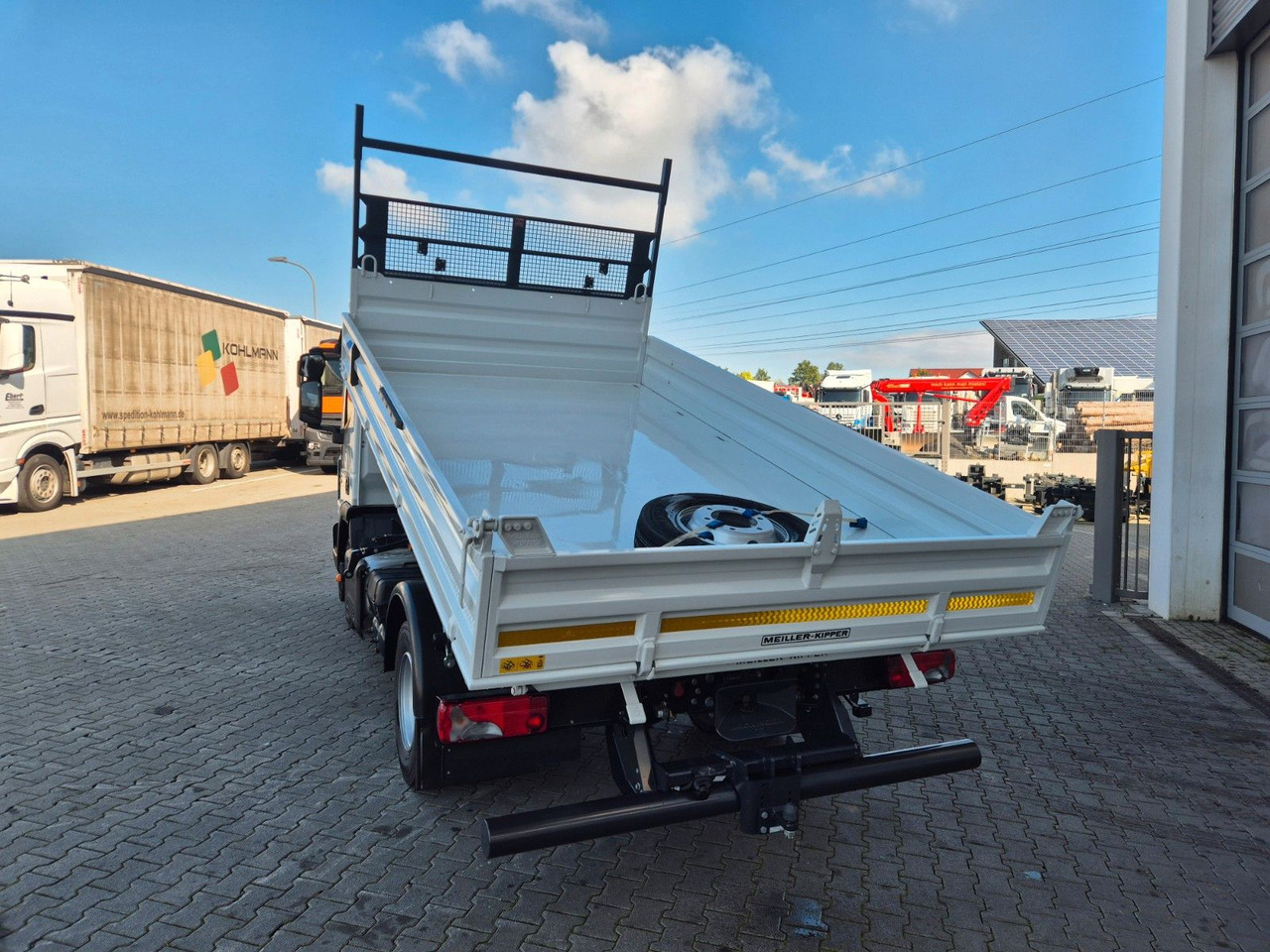 Transportbil med tippflak Iveco Eurocargo ML80E21 Meiller 2x AHK 3 Sitze Klima: bild 26 Transportbil med tippflak Iveco Eurocargo ML80E21 Meiller 2x AHK 3 Sitze Klima: bild 26