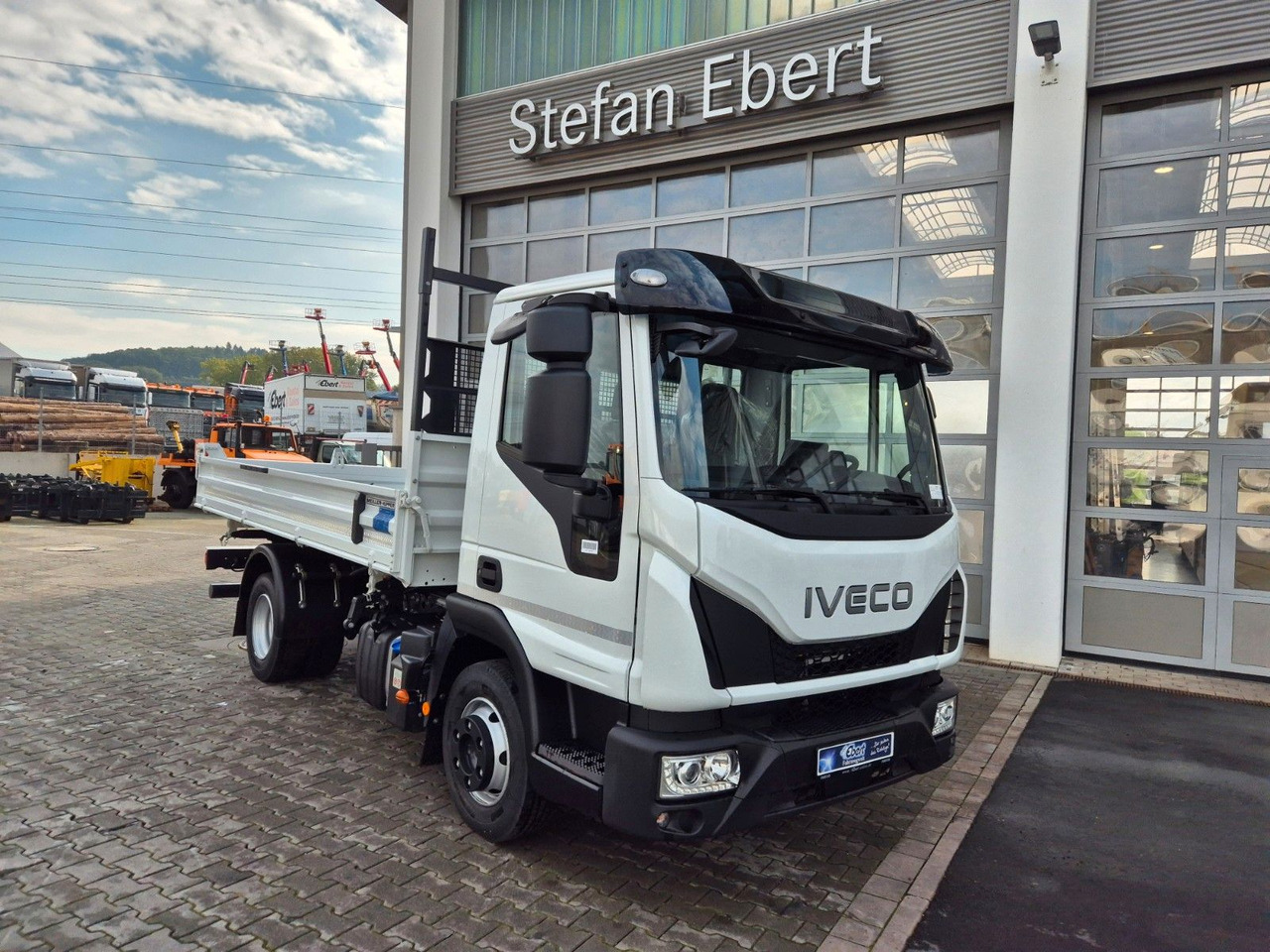 Iveco Eurocargo ML80E21 Meiller 2x AHK 3 Sitze Klima - Transportbil med tippflak: bild 3 Iveco Eurocargo ML80E21 Meiller 2x AHK 3 Sitze Klima - Transportbil med tippflak: bild 3