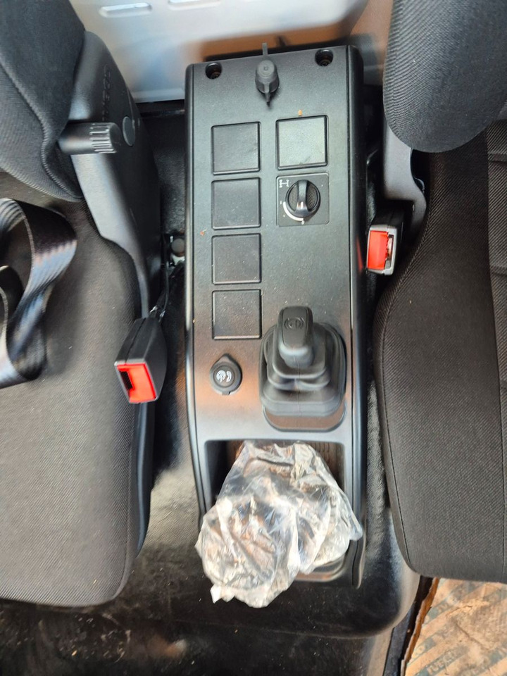 Tippbil lastbil Iveco Eurocargo ML80E21 Meiller 2x AHK 3 Sitze: bild 30