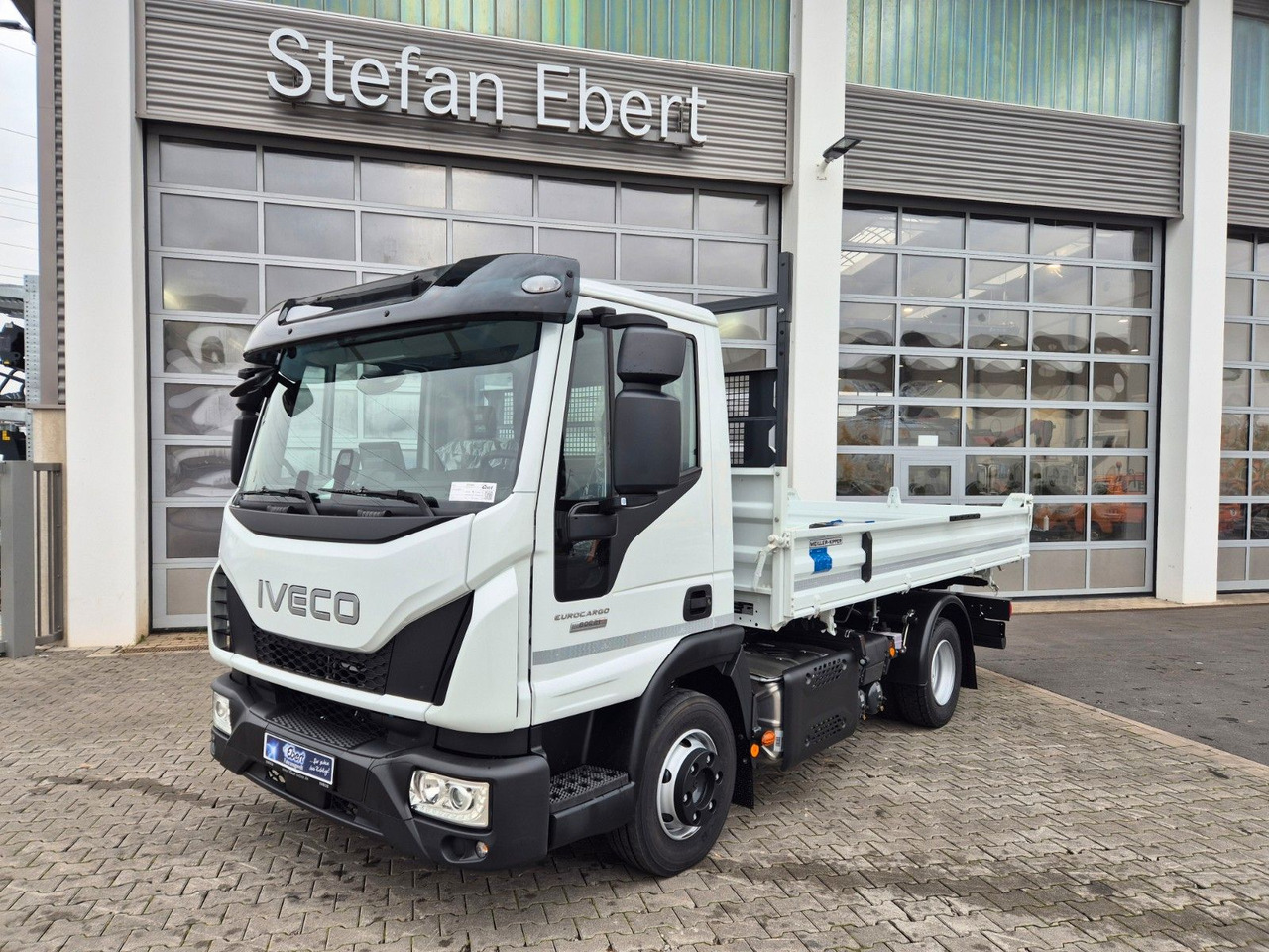 Iveco Eurocargo ML80E21 Meiller Kipper 2x AHK 3 Sitze - Transportbil med tippflak: bild 2 Iveco Eurocargo ML80E21 Meiller Kipper 2x AHK 3 Sitze - Transportbil med tippflak: bild 2