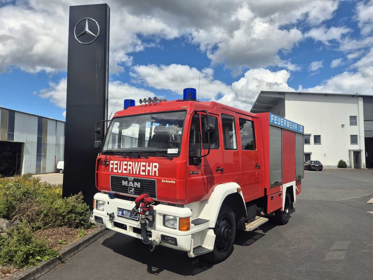 MAN 14.224 4x4 TLF 16/29 Tanklöschfahrzeug Feuerwehr - Tankbil: bild 1 MAN 14.224 4x4 TLF 16/29 Tanklöschfahrzeug Feuerwehr - Tankbil: bild 1