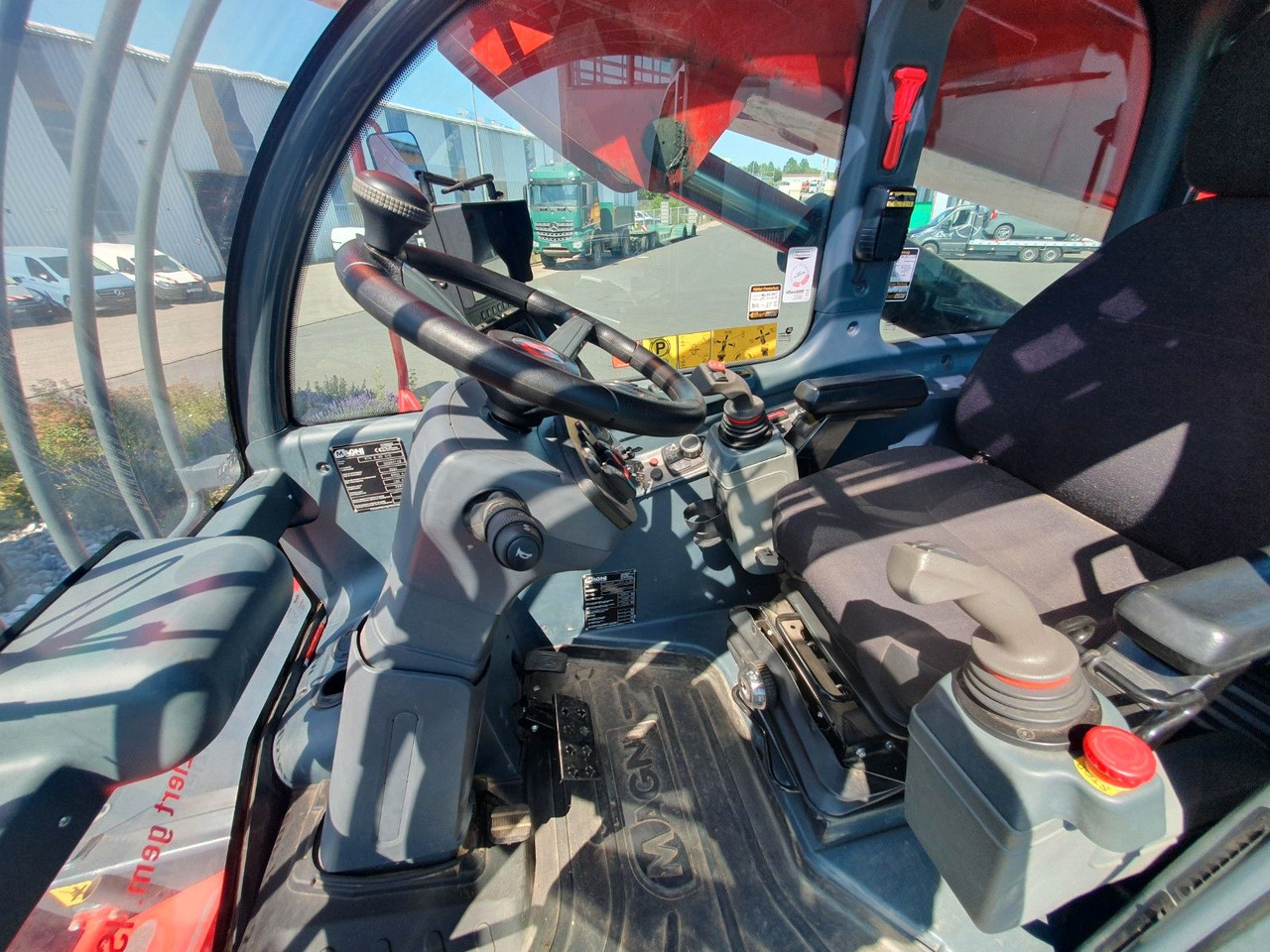 Teleskoplastar Magni RTH 6.30 SH / Fällkran / nur 1.340h / 2021: bild 12 Teleskoplastar Magni RTH 6.30 SH / Fällkran / nur 1.340h / 2021: bild 12