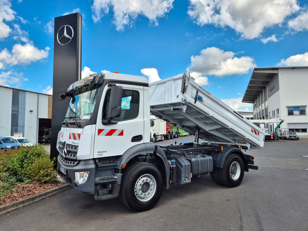 Mercedes-Benz Arocs 1935 K 4x2 Meiller AHK Navi PPC Klima - Tippbil lastbil: bild 5 Mercedes-Benz Arocs 1935 K 4x2 Meiller AHK Navi PPC Klima - Tippbil lastbil: bild 5