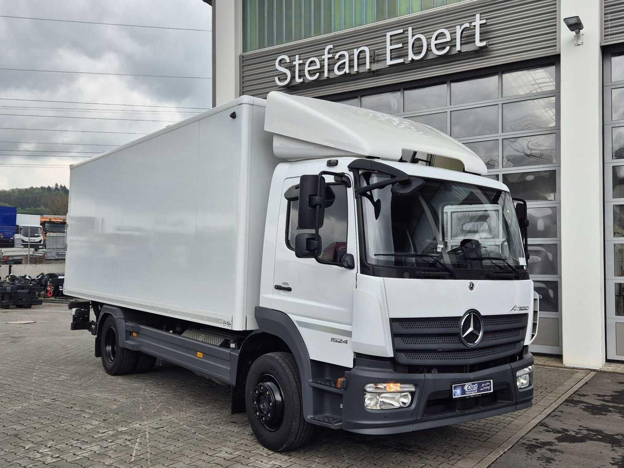 Mercedes-Benz Atego 1524 L LBW 1.500kg Klima Standheizung - Lastbil med skåp: bild 4 Mercedes-Benz Atego 1524 L LBW 1.500kg Klima Standheizung - Lastbil med skåp: bild 4