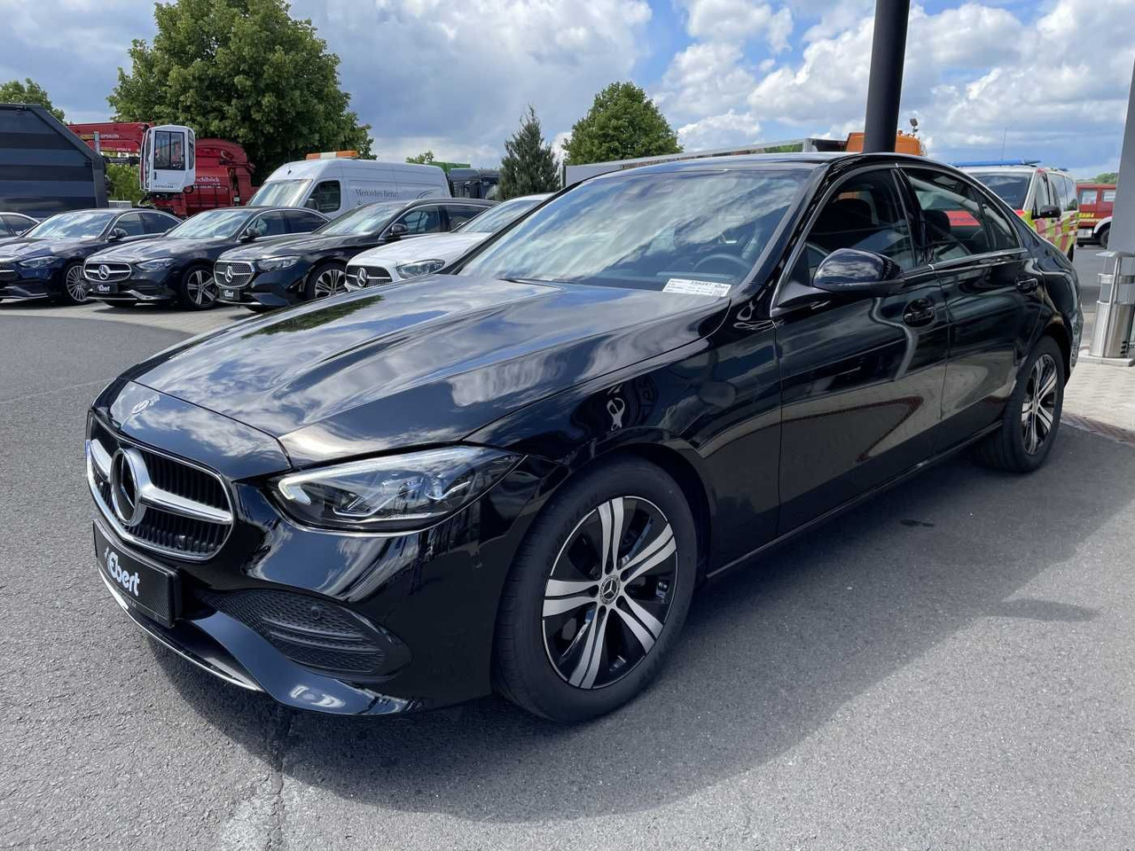 Mercedes-Benz C 180 9G Avantgarde Memory+Distr+ 360°+Keyless+L - Sedan: bild 2 Mercedes-Benz C 180 9G Avantgarde Memory+Distr+ 360°+Keyless+L - Sedan: bild 2