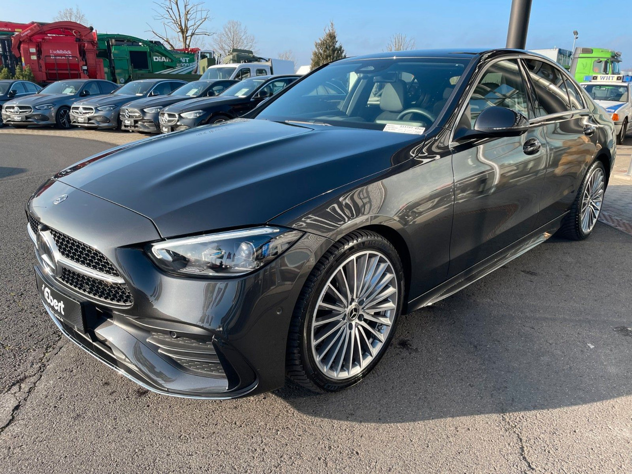 Mercedes-Benz C 200 4M AMG Pano+AHK+360°+Digital+Ambiente - Sedan: bild 2 Mercedes-Benz C 200 4M AMG Pano+AHK+360°+Digital+Ambiente - Sedan: bild 2