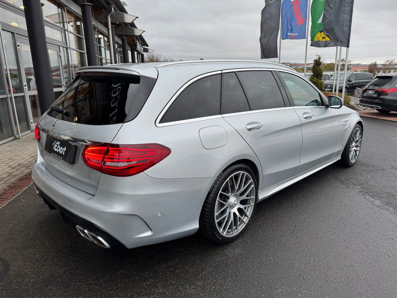 Mercedes-Benz C 63 AMG T Pano+Burmester+Distr+Memory+RFK - Kombi: bild 5 Mercedes-Benz C 63 AMG T Pano+Burmester+Distr+Memory+RFK - Kombi: bild 5