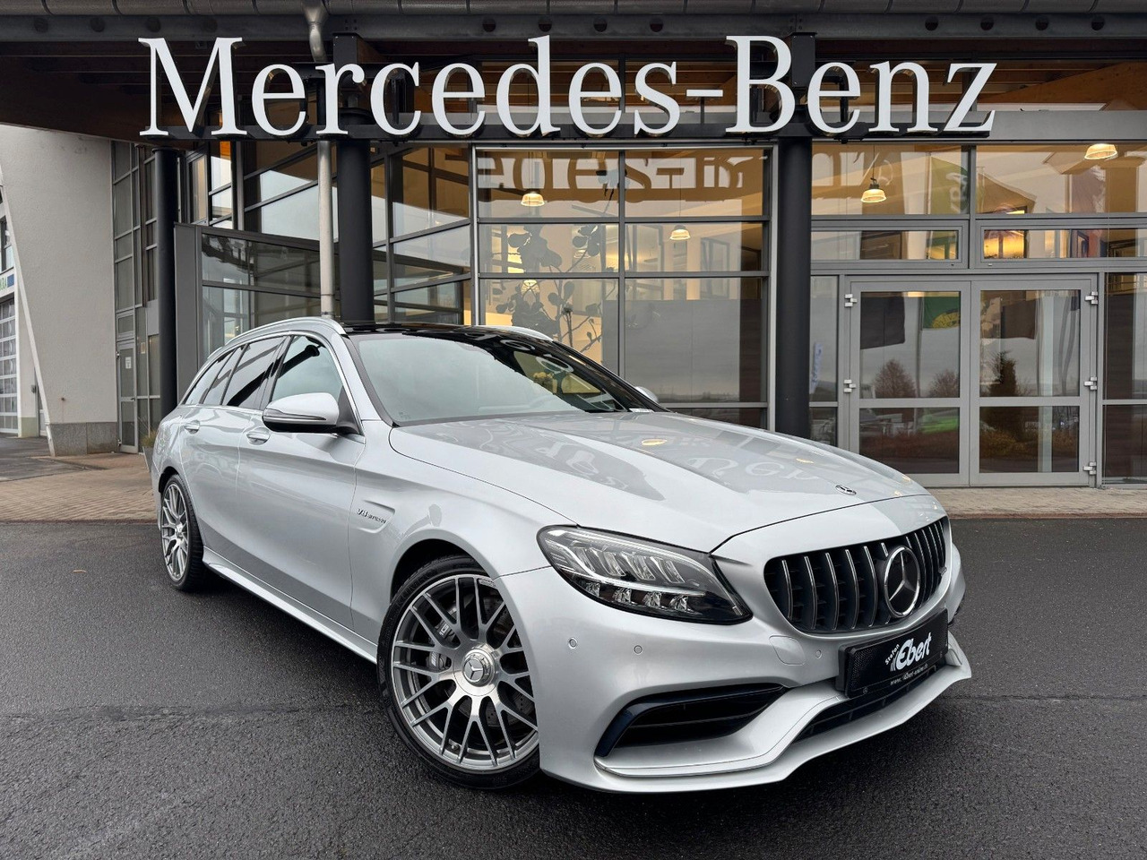 Mercedes-Benz C 63 AMG T Pano+Burmester+Distr+Memory+RFK - Kombi: bild 1 Mercedes-Benz C 63 AMG T Pano+Burmester+Distr+Memory+RFK - Kombi: bild 1