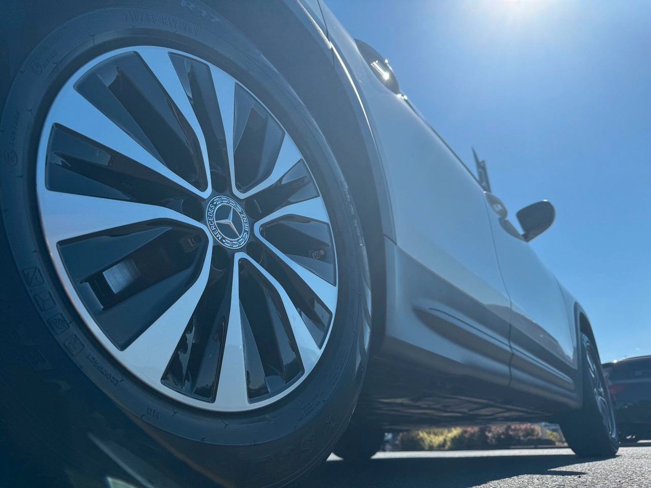 Mercedes-Benz GLB 180 Style+Distronic+RKamera+Vollleder - SUV: bild 5 Mercedes-Benz GLB 180 Style+Distronic+RKamera+Vollleder - SUV: bild 5