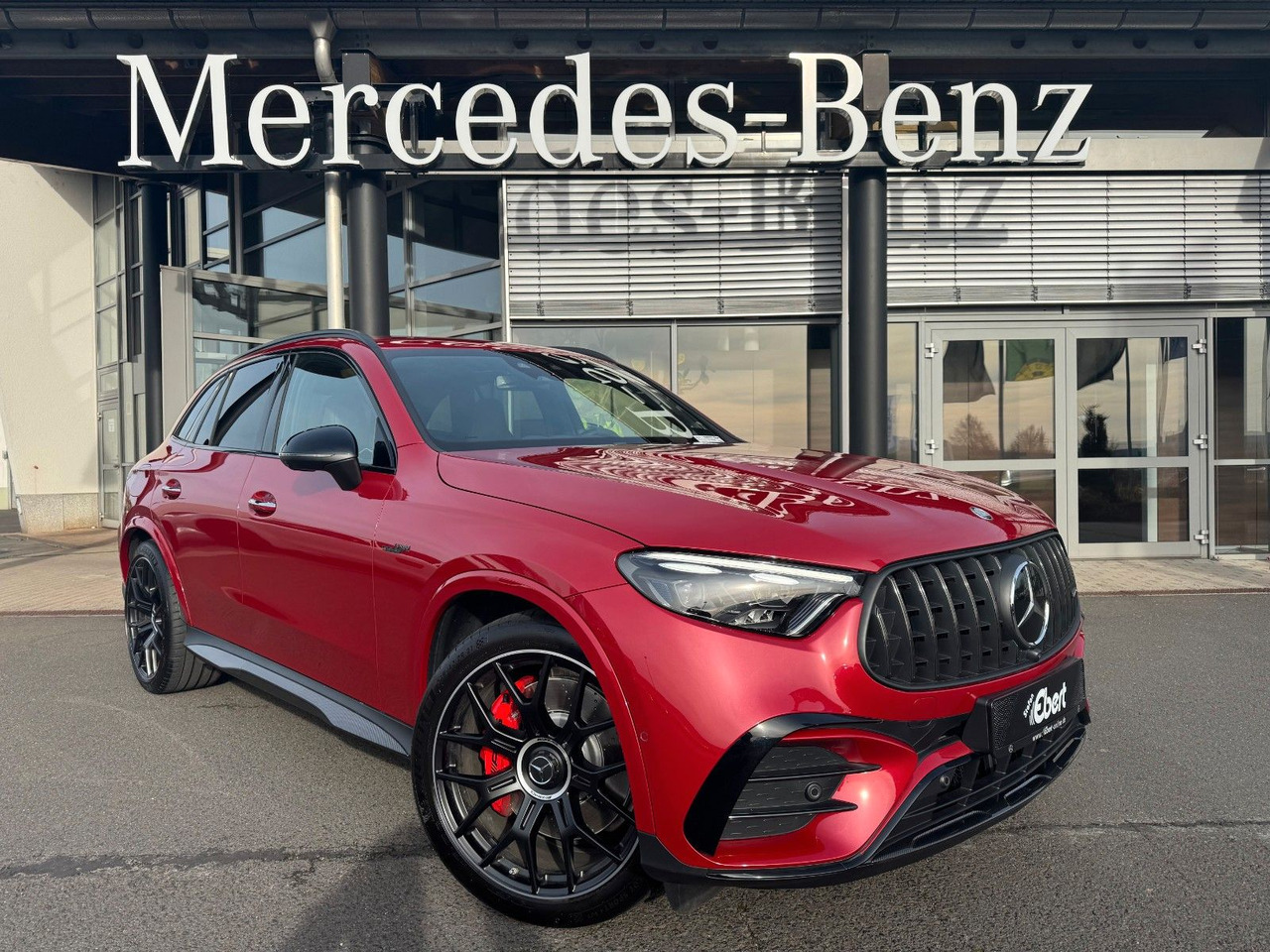 Mercedes-Benz GLC 63 AMG E Carbon+Burm3D+DriversP+Memory - SUV: bild 1 Mercedes-Benz GLC 63 AMG E Carbon+Burm3D+DriversP+Memory - SUV: bild 1