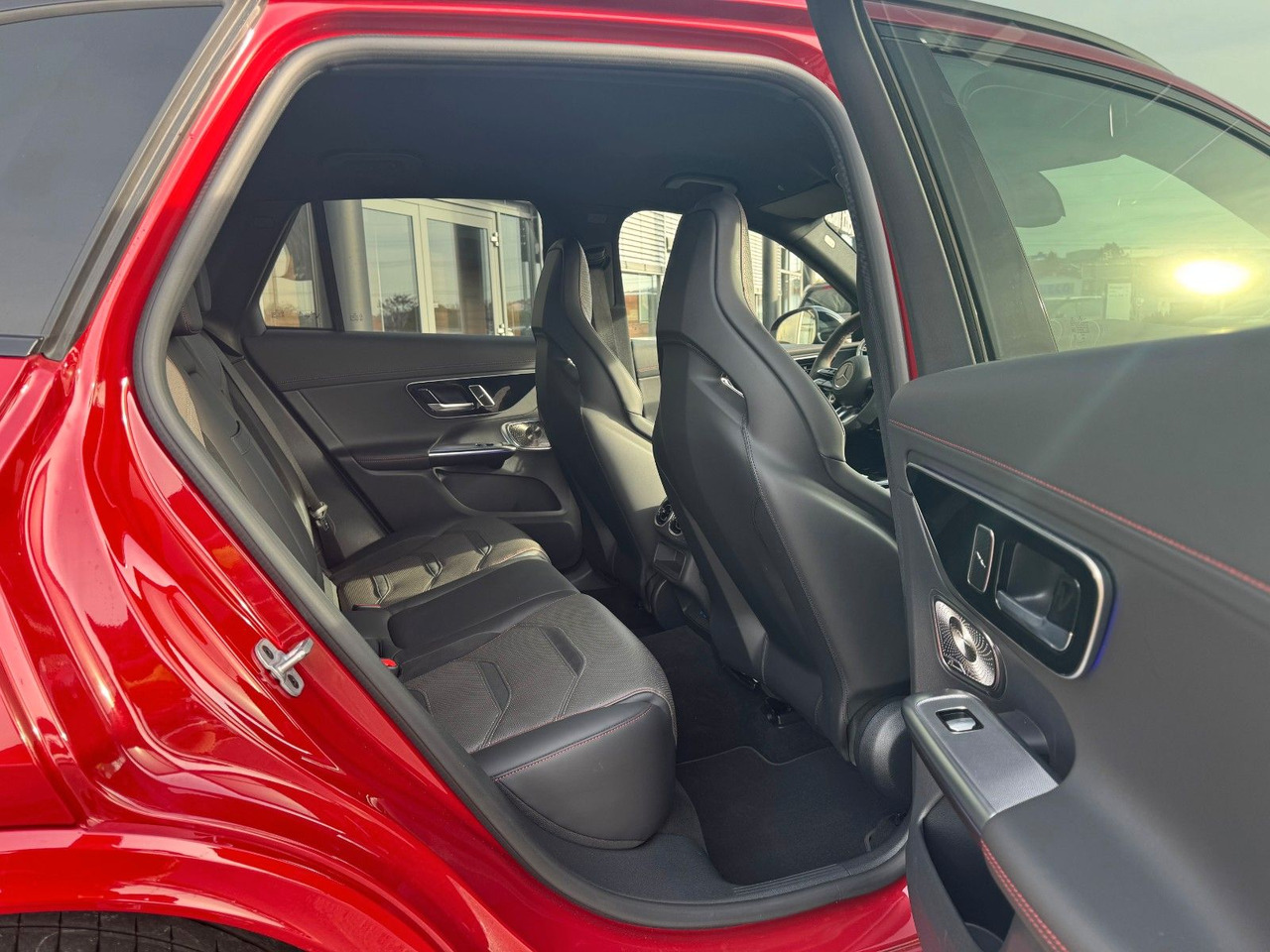 Leasa  Mercedes-Benz GLC 63 AMG E Carbon+Burm3D+DriversP+Memory Mercedes-Benz GLC 63 AMG E Carbon+Burm3D+DriversP+Memory: bild 7