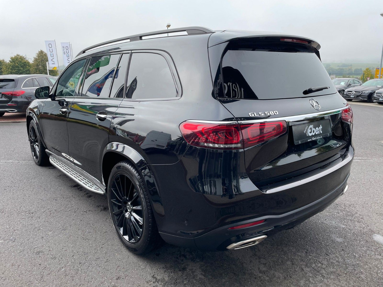 Mercedes-Benz GLS 580 4M AMG Pano+AHK+Burm+7Sitz+HUD+Fond+VOLL - SUV: bild 3 Mercedes-Benz GLS 580 4M AMG Pano+AHK+Burm+7Sitz+HUD+Fond+VOLL - SUV: bild 3